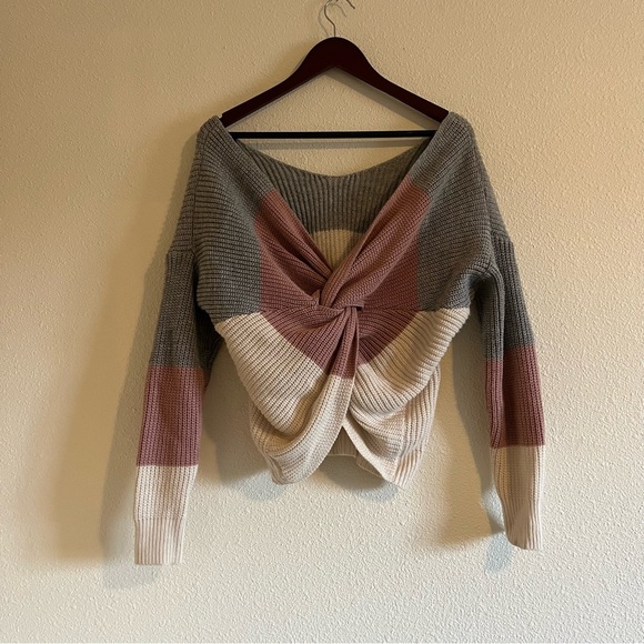 Women's Main Strip Striped Knot Back Sweater in Mauve Size Small - Picture 6 of 9